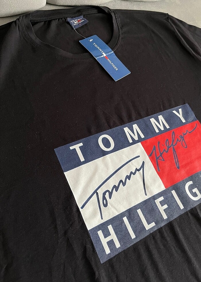 Kısa kol tişört - Görsel 3