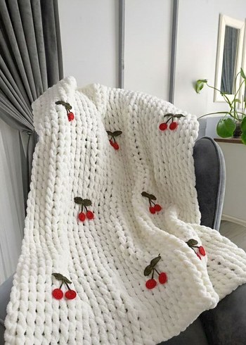 Nakışlı Kahverengi Örgü  Battaniye - Görsel 5