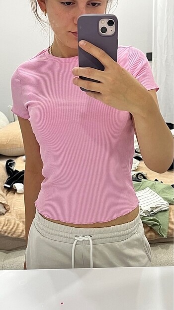 pembe tisort