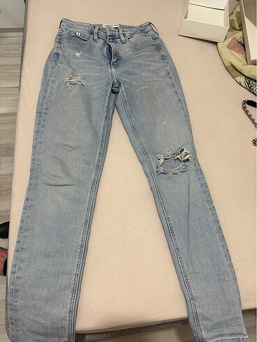 28 Beden çeşitli Renk Calvin klein yüksek bel jean