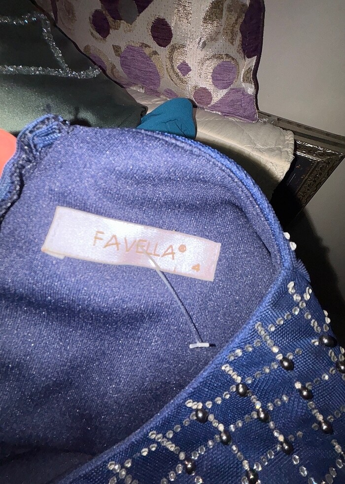 Harika bir abiye kumaşı duruşu müthiş - Görsel 3