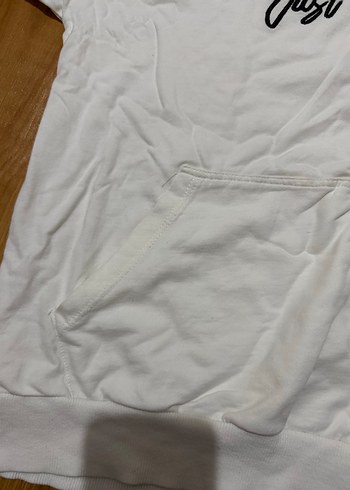 Beyaz Kapüşonlu Baskılı cepli Kadın Sweatshirt - Görsel 4