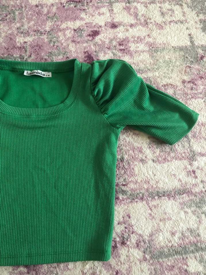 Balon kol Yeşil Kısa Kollu crop / bluz - Görsel 3