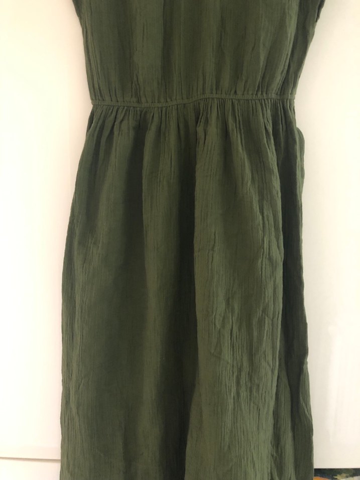 Yeşil Keten , Pilili, Kolsuz elbise etiketi üzerinde - Görsel 2