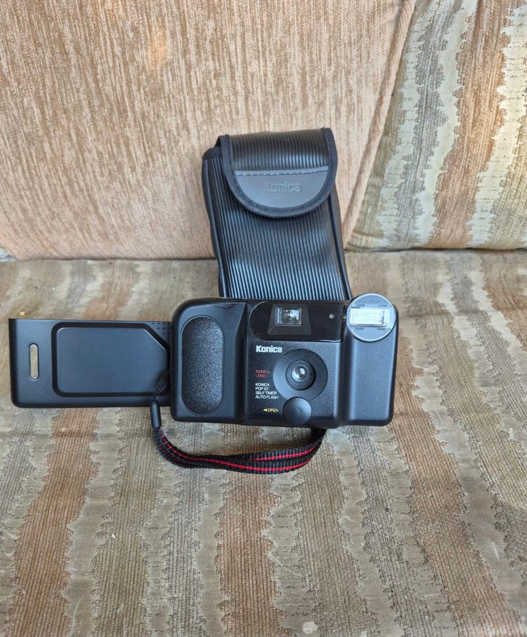 Konica Siyah Kamera - Görsel 2