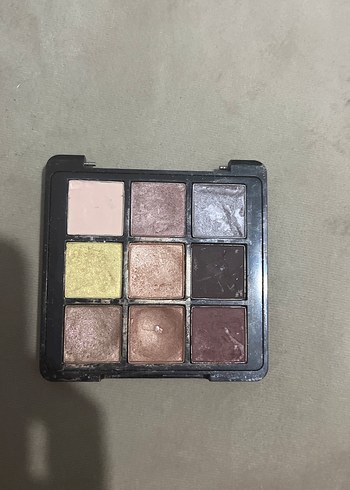 Bej Tonlarda 9'lu Göz Farı Paleti - Görsel 3