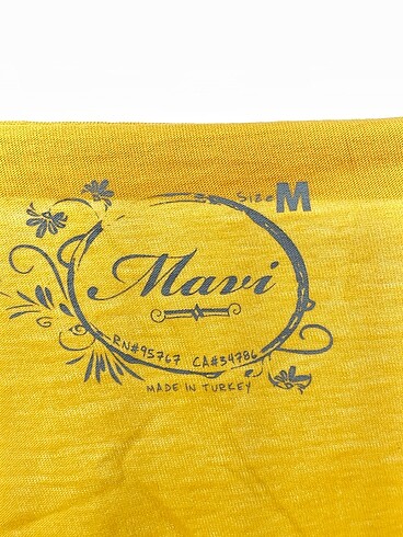 m Beden sarı Renk Mavi Jeans T-shirt %70 İndirimli.