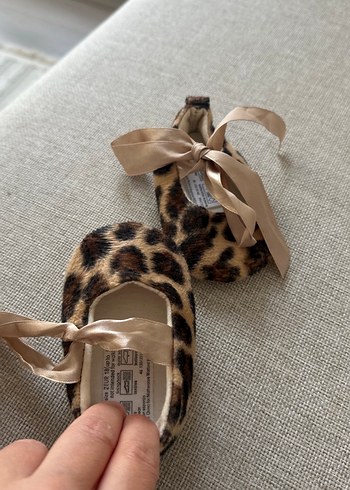 Kız Çocuk Leopar Desenli Fiyonklu Babet - Görsel 2