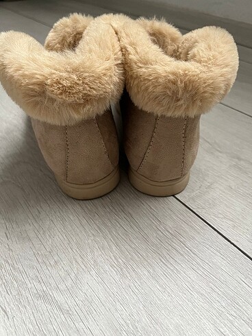 40 Beden camel Renk Tüylü Bot