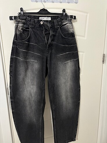 bershka siyah baggy jean hiç giyilmemiş