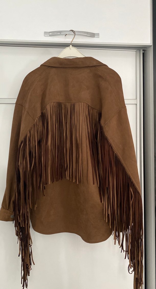 Düğmeli Kahverengi Süet Bohem Püsküllü Kadın Ceket - Görsel 5