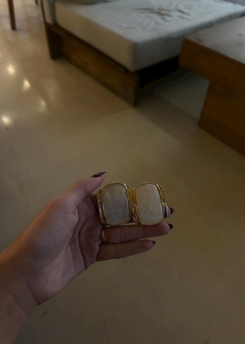 Klasik Bej Midi Küpe - Görsel 2