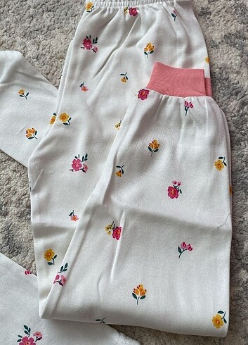 6 yaş pamuklu pijama takımı ???? - Görsel 4