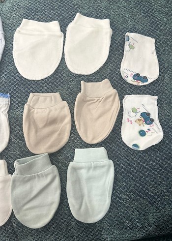 Bebekler için Beyaz Nakışlı Pamuklu Eldiven Seti - Görsel 4