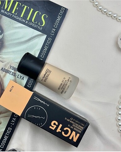 MAC Mineralize Fondöten NC15