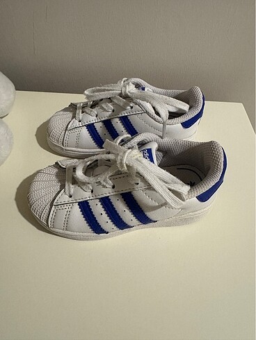 23 Beden beyaz Renk Adidas süperstar