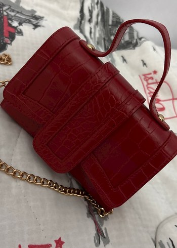 Kırmızı Deri Zincir Detaylı Kadın Çanta - Görsel 2