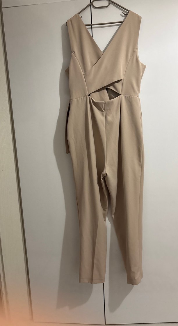 Bej Kemerli Uzun Kadın Tulum - Görsel 2