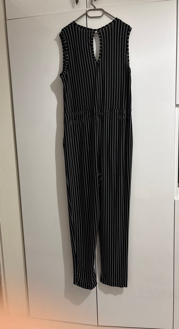 Siyah Çizgili Uzun Kadın Tulum - Görsel 2