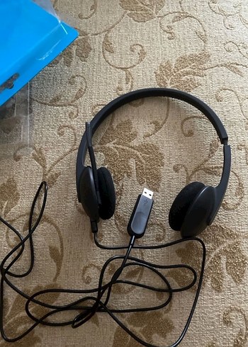 Siyah Kulak Üstü Kablolu Kulaklık - Görsel 4