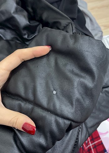 Siyah Kadın Kışlık Mont - Görsel 5