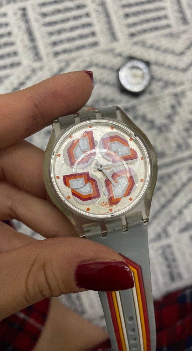 Gri Retro Kadın Kol Saati - Görsel 2