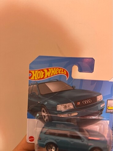 Beden Hotweels araba 2 li loot