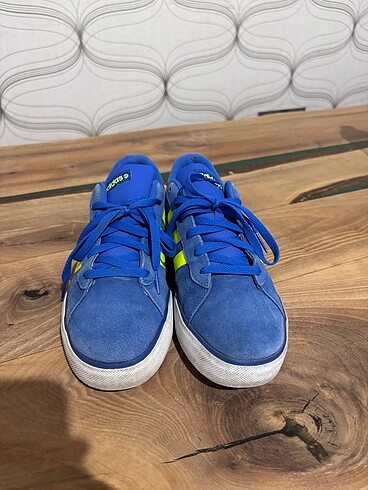 Adidas ayakkabı