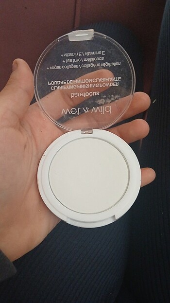 Wet n wild Wet n wild beyaz pudra