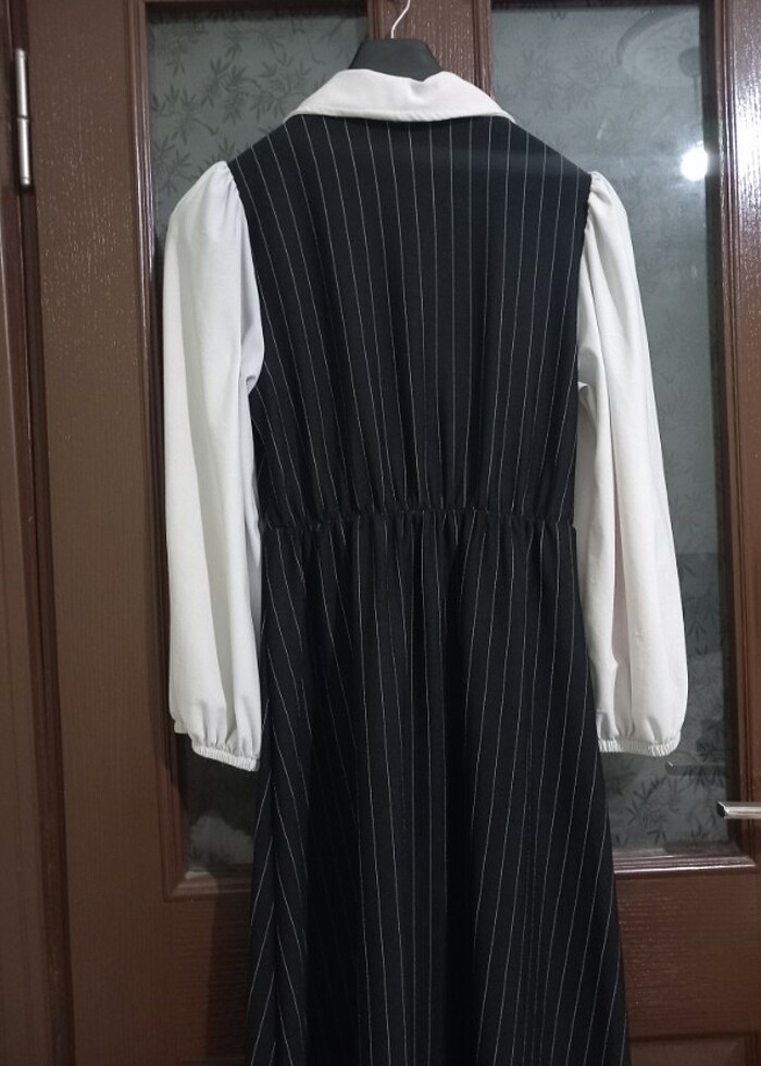 Kemerli günlük elbise - Görsel 4