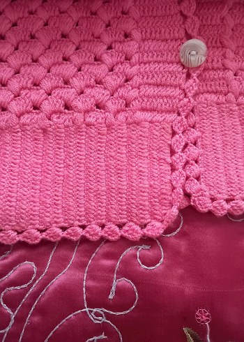 Pembe Örgü Düğmeli Uzun Süveter - Görsel 3