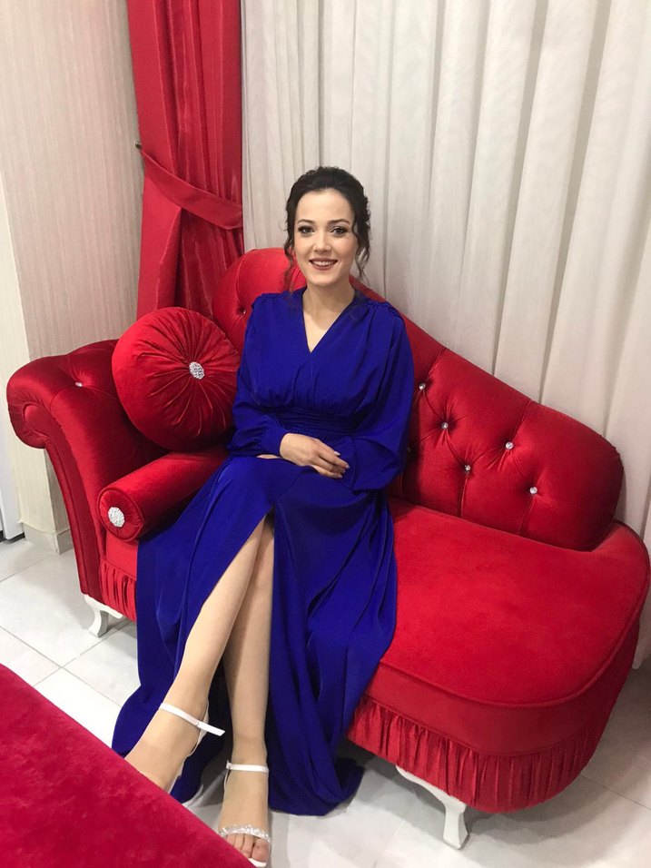 Uzun Kollu Mavi V Yakalı Kadın Elbise - Görsel 2