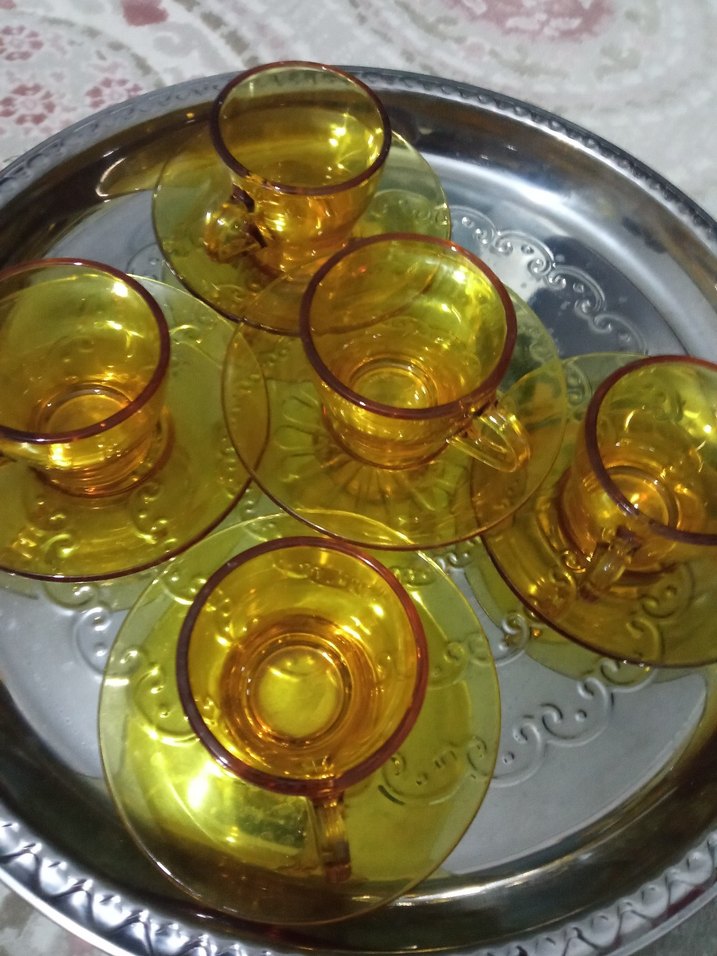 Sarı Cam Fincan ve Tabak Seti - Görsel 4