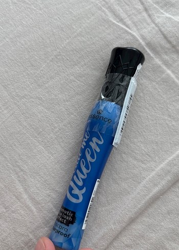 Essence Mavi Maskara