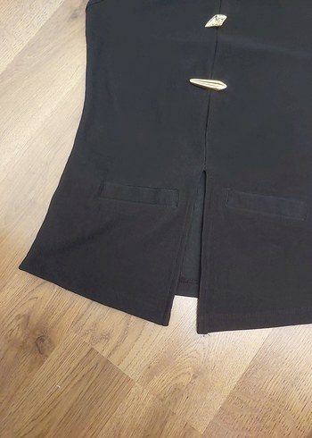 Diğer Düğmeli Siyah Kolsuz Mini Kadın bluz