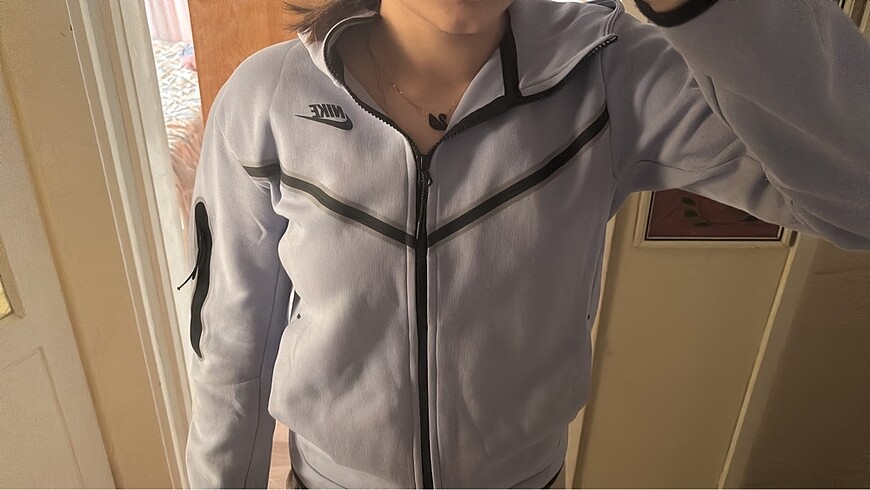 Nike tech