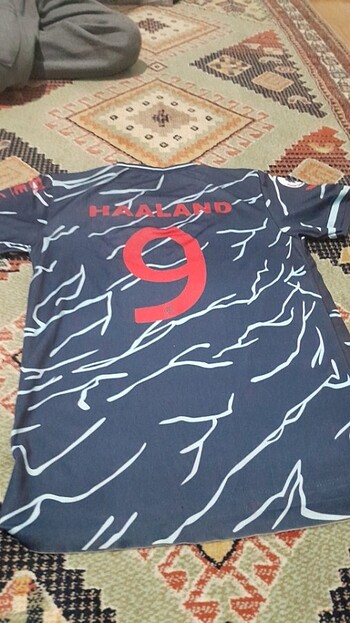 10 Yaş Beden lacivert Renk Haaland city çocuk forması