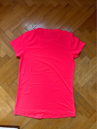 Only Spor tişört.Suports wear