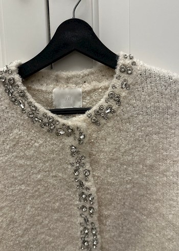 Kadın Beyaz Örgü Uzun Kollu Taş Detaylı Hırka - Görsel 5