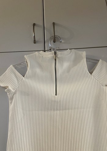 Beyaz Kısa Kollu Midi Elbise - Görsel 3