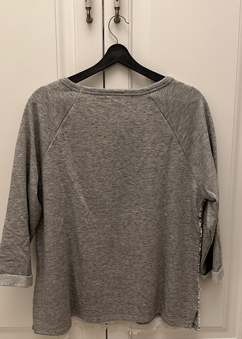 Gri Nakışlı Dantel Detaylı Kadın Sweatshirt - Görsel 4