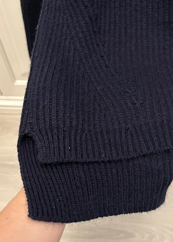 Yargıcı Laciverti Boğazlı Örgü Kadın Kazak - Görsel 4