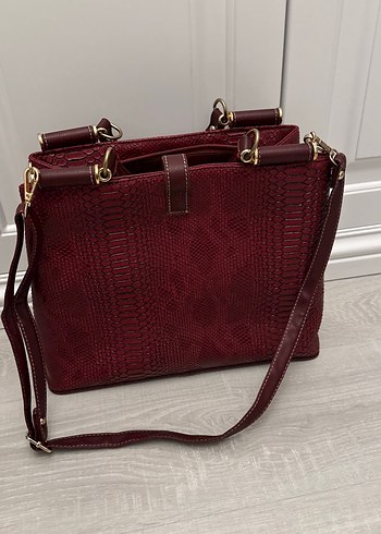 Bordo Yılan Desenli Deri Kadın Çanta - Görsel 4
