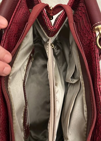 Bordo Yılan Desenli Deri Kadın Çanta - Görsel 6