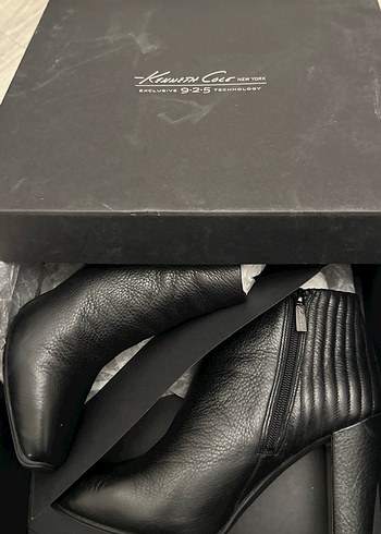 Kenneth Cole Siyah Deri Tokalı Blok Topuk Bot - Görsel 12