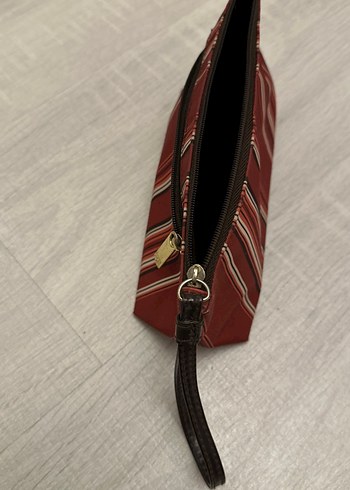 Kırmızı sapı Deri Çizgili Fermuarlı Makyaj Çantası - Görsel 7