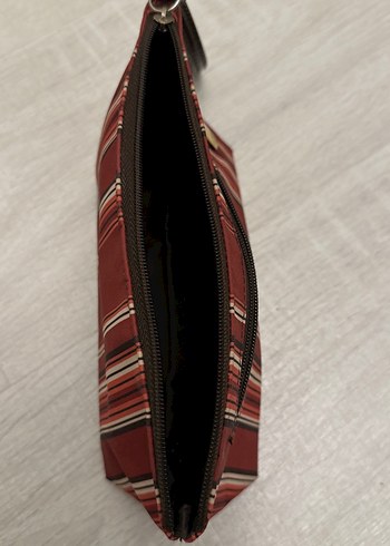 Kırmızı sapı Deri Çizgili Fermuarlı Makyaj Çantası - Görsel 3