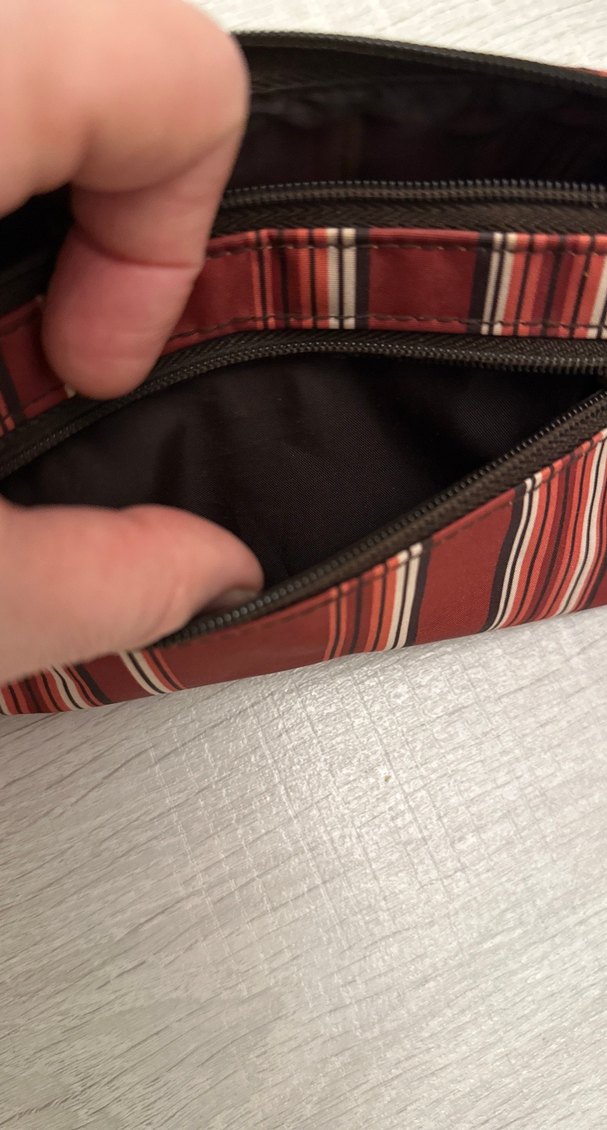 Kırmızı  sapı Deri Çizgili Fermuarlı Makyaj Çantası - Görsel 4