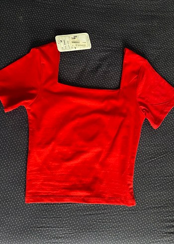 Kırmızı Dar Crop Bluz - Görsel 2