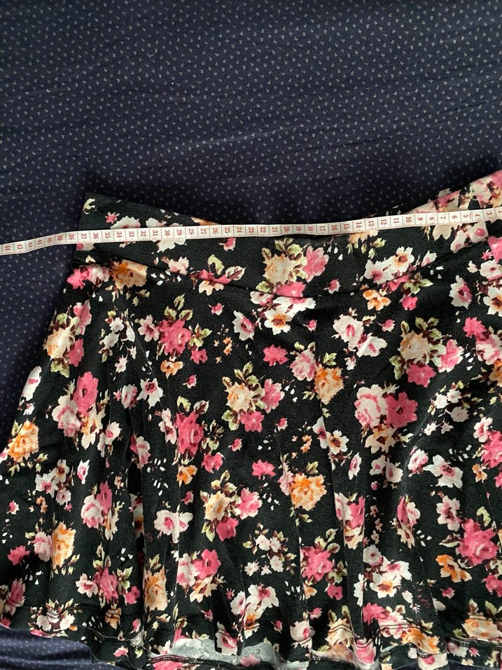 Çiçek Desenli Volanlı Lolita Mini Etek - Görsel 2